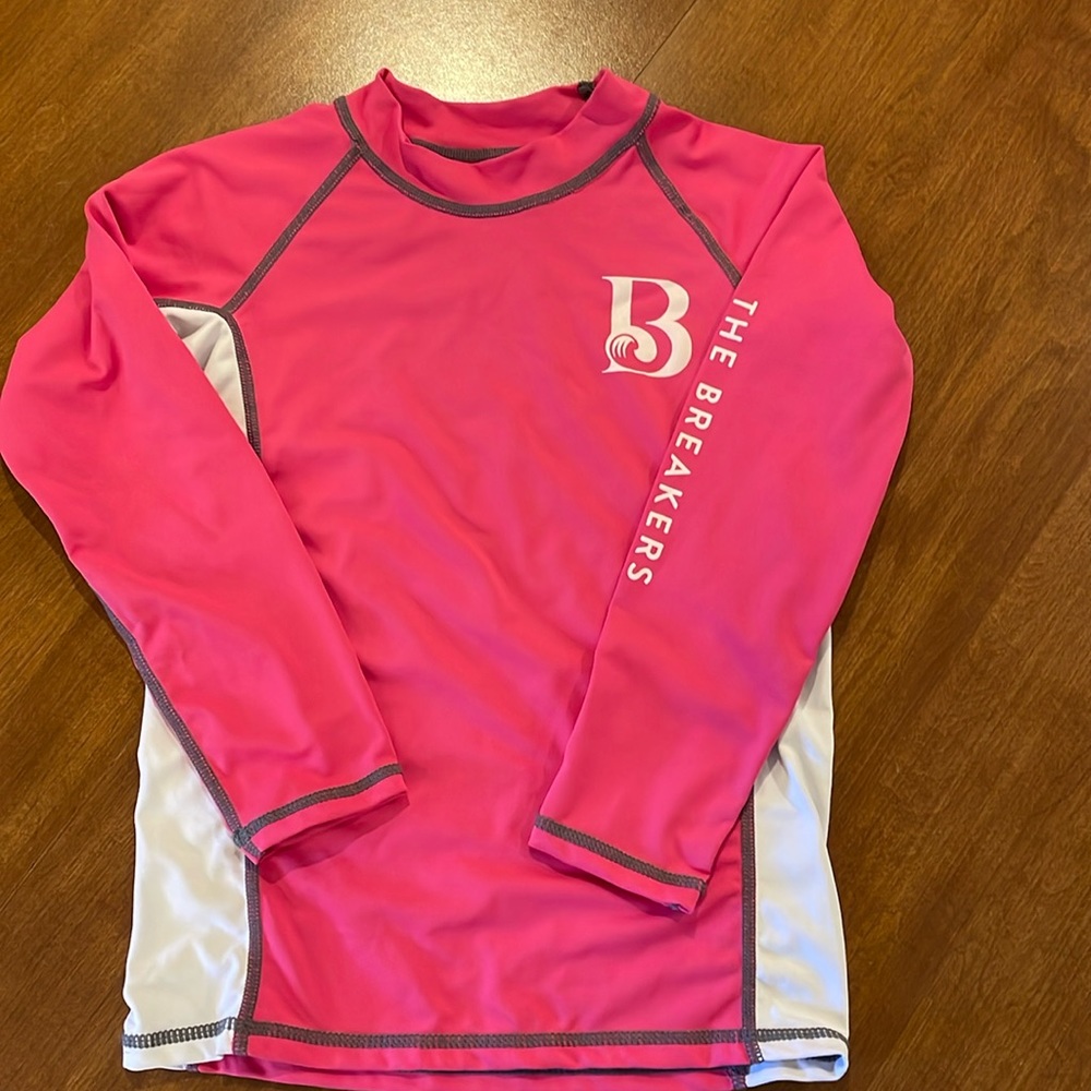 Breakers Rash Guard sz 8